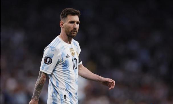 百年前广州最豪华当铺，18万块青砖建成